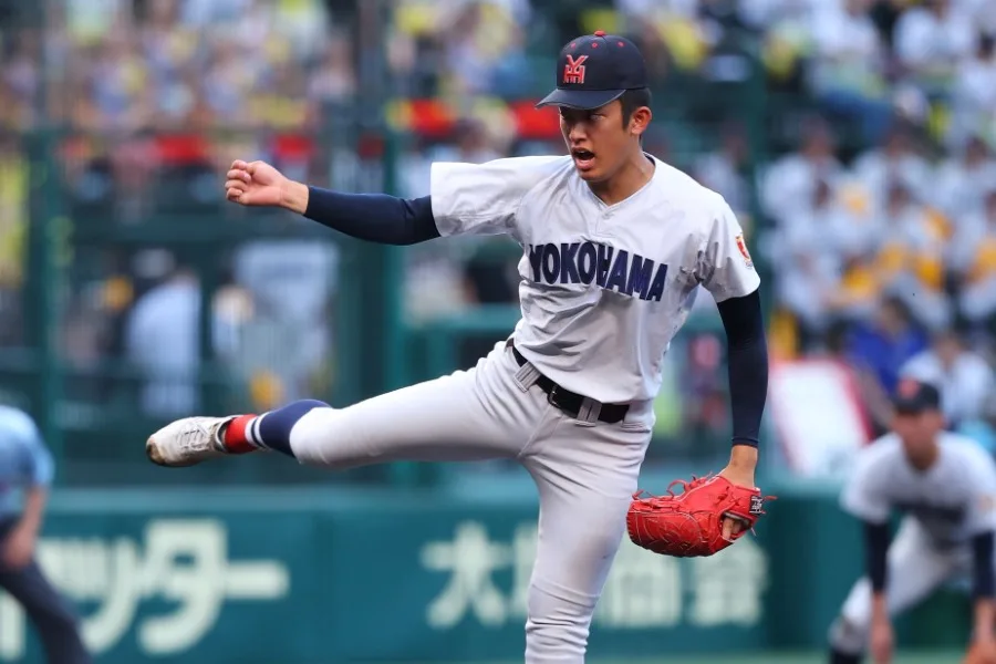 横浜が逆転で2年連続8強！エース織田が154キロ火消し、次は花巻東と名門対決