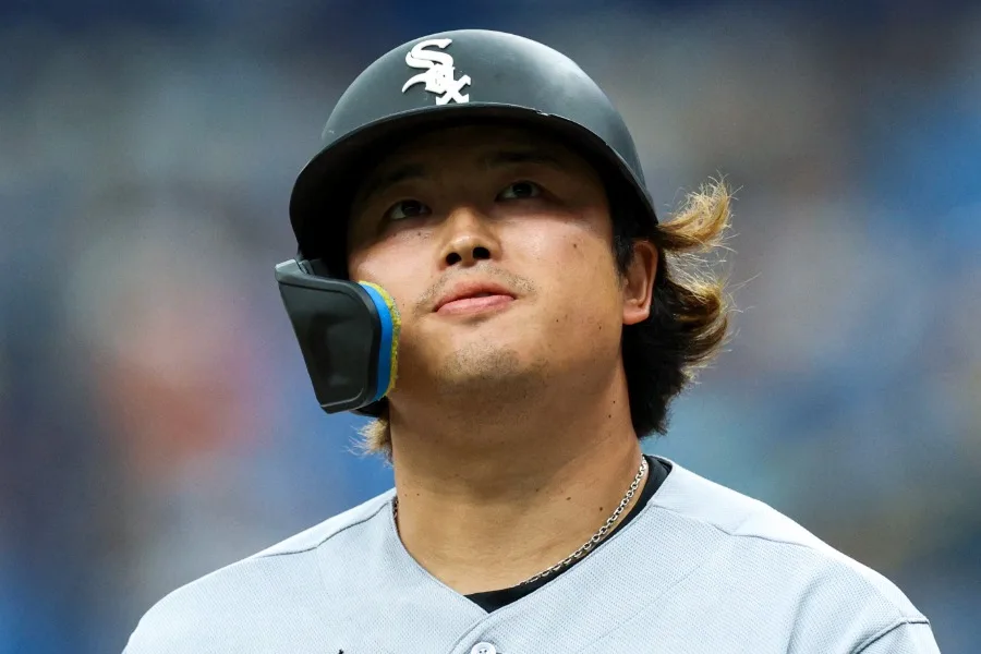 村上控えるも…まさかの“自滅”走塁にファン激怒「何なんだよ」