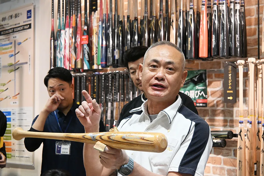 ハマの番長・三浦大輔、投手なのに打撃でギネス記録！長尺バットの秘密