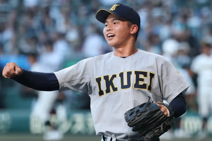 甲子園開幕戦で実現！幼なじみの古川と野川が激突、仙台育英が札幌日大を下す