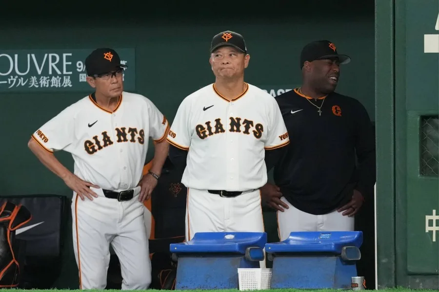 巨人・橋上監督代行が謝罪「ファンを落胆させ申し訳ない」阪神戦2連敗で天王山ピンチ